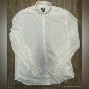 H&M 100% Cotton White Longsleeve Buttondown. Size L